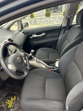 Toyota Auris 2.0D4d/126кс/Навигация/KeYless Go/Ксенон/Германия, снимка 12