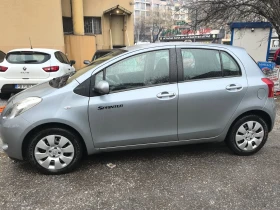 Toyota Yaris 1.0 бензин , снимка 2