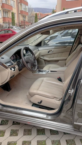 Mercedes-Benz E 220 - 16500 лв. - 95072374 | Car24.bg