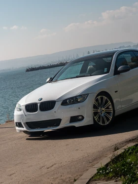 BMW 330, снимка 4