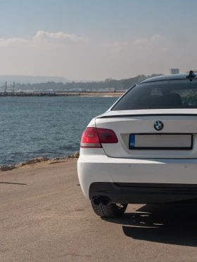 BMW 330, снимка 10