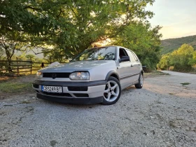 VW Golf - 1750 € / 3422.70 лв. - 90303432 3