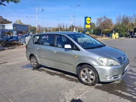 Toyota Avensis verso 