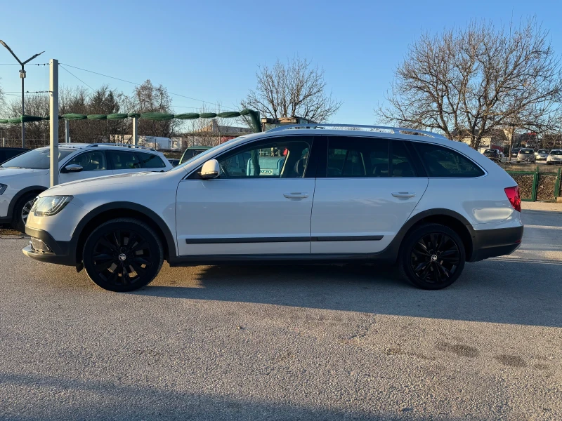 Skoda Superb Scout/Швейцария!, снимка 3 - Автомобили и джипове - 48376265