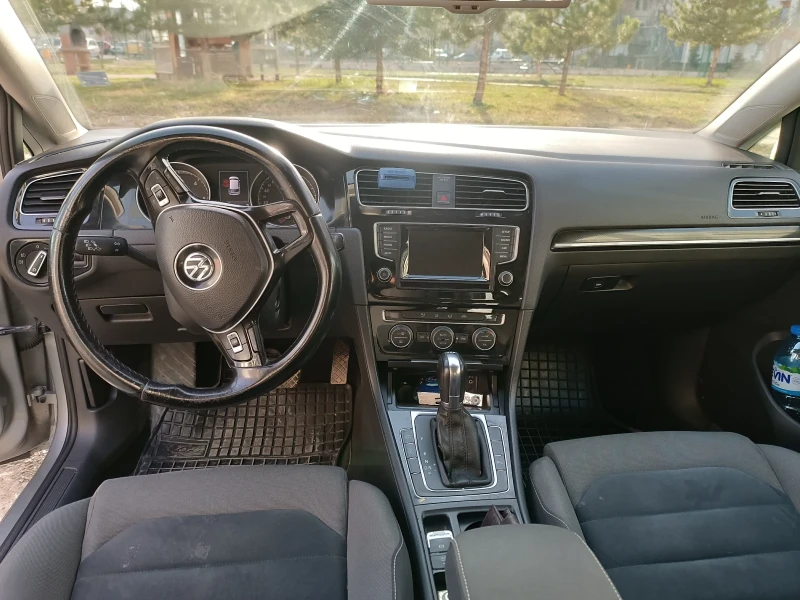 VW Golf, снимка 5 - Автомобили и джипове - 49453017