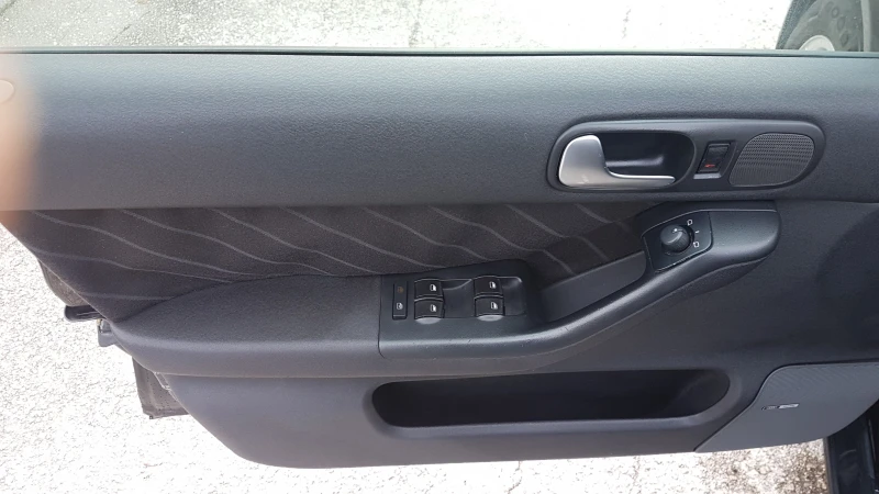 Audi A3 1.9TDI 131кс4×4, снимка 10 - Автомобили и джипове - 52815285