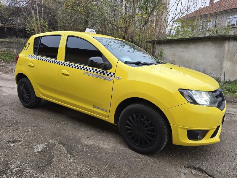 Dacia Sandero 1.5 DCi, снимка 5 - Автомобили и джипове - 52914132