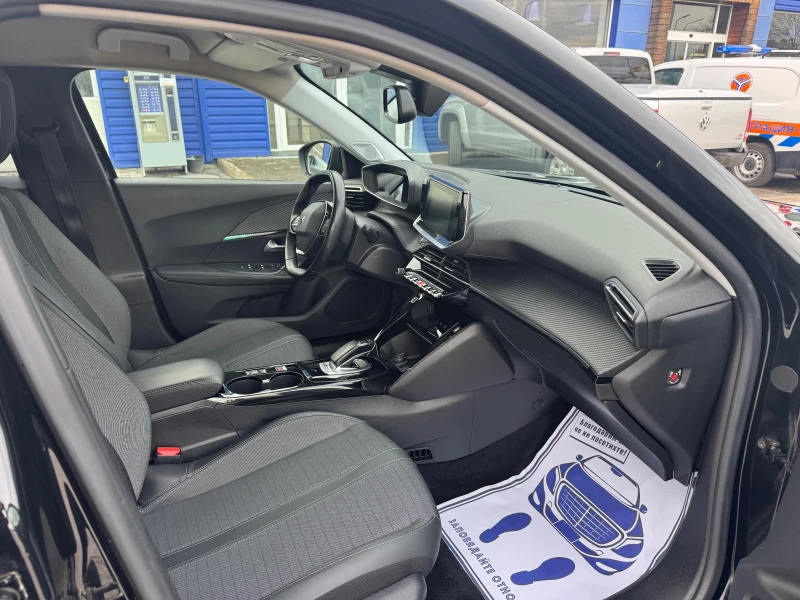 Peugeot 2008 Allure Pack, снимка 15 - Автомобили и джипове - 53238614