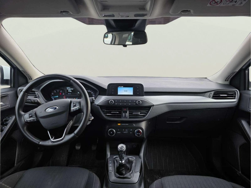 Ford Focus 1.0 EcoBoost, снимка 11 - Автомобили и джипове - 53277372
