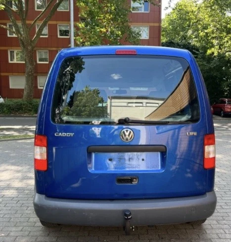 VW Caddy 1.6 i 102 к.с - изображение 2