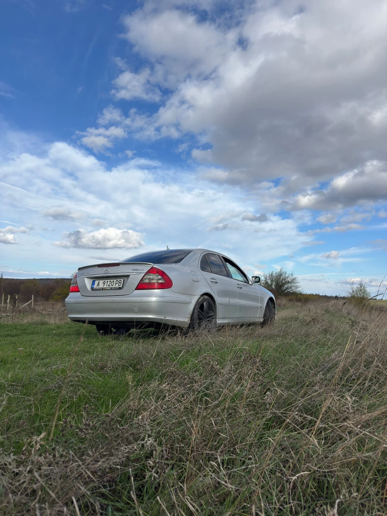 Mercedes-Benz E 320, снимка 1
