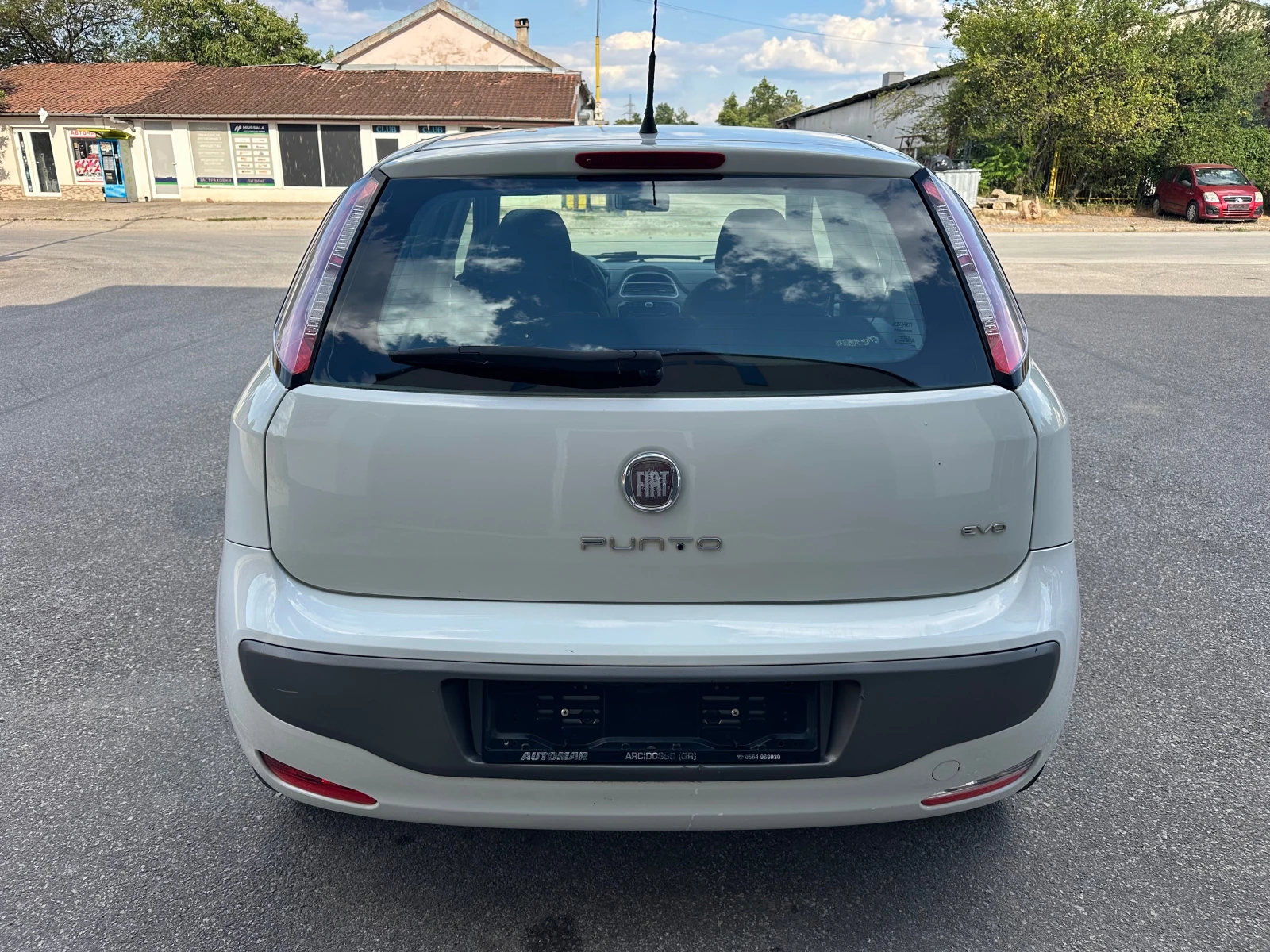 Fiat Punto 1.3JTD Evo Design Италия - изображение 6
