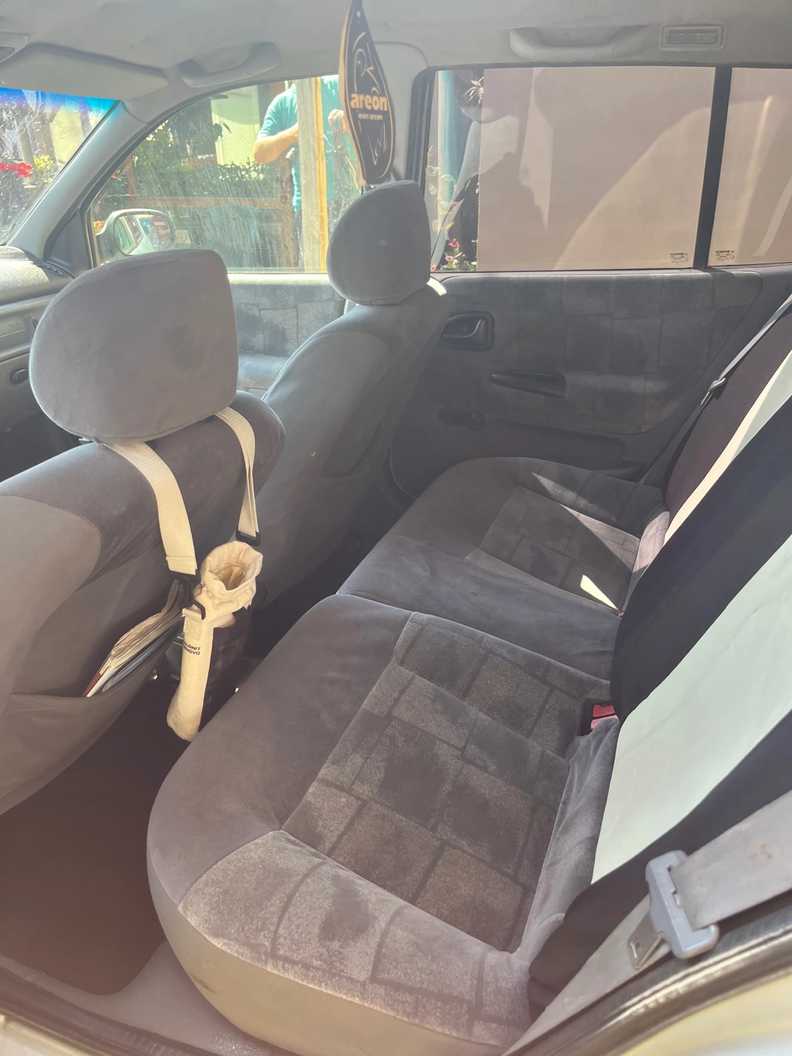 Renault Megane 1.6i - изображение 8