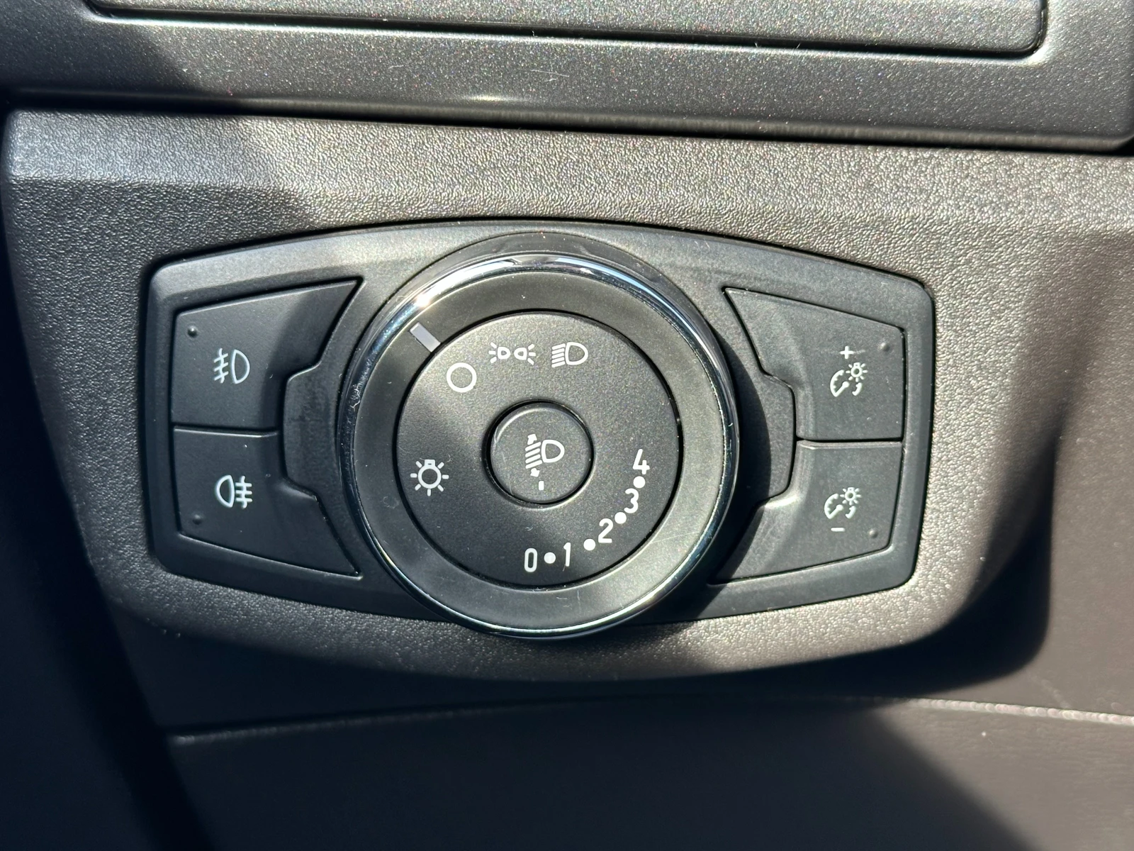 Ford Mondeo 1.5i 160 �.�./�������� �� ��������  | Mobile.bg � ����������� 14