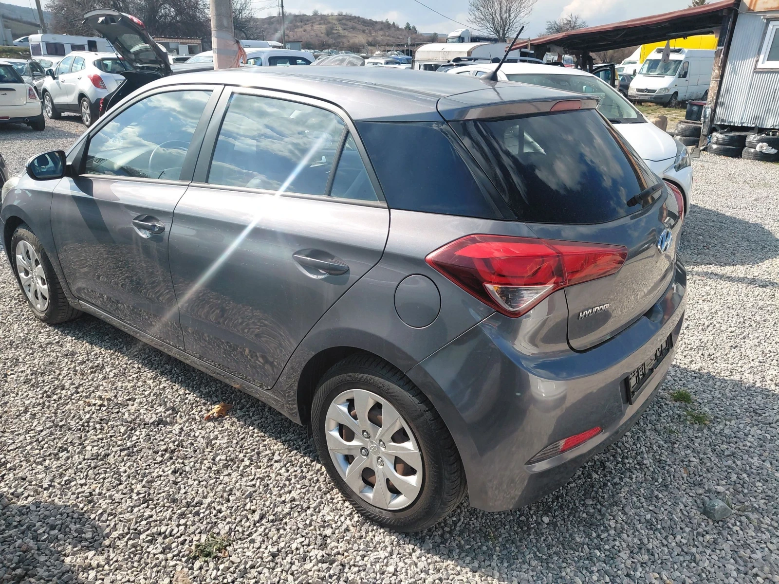 Hyundai I20, снимка 3 - Автомобили и джипове - 53865762