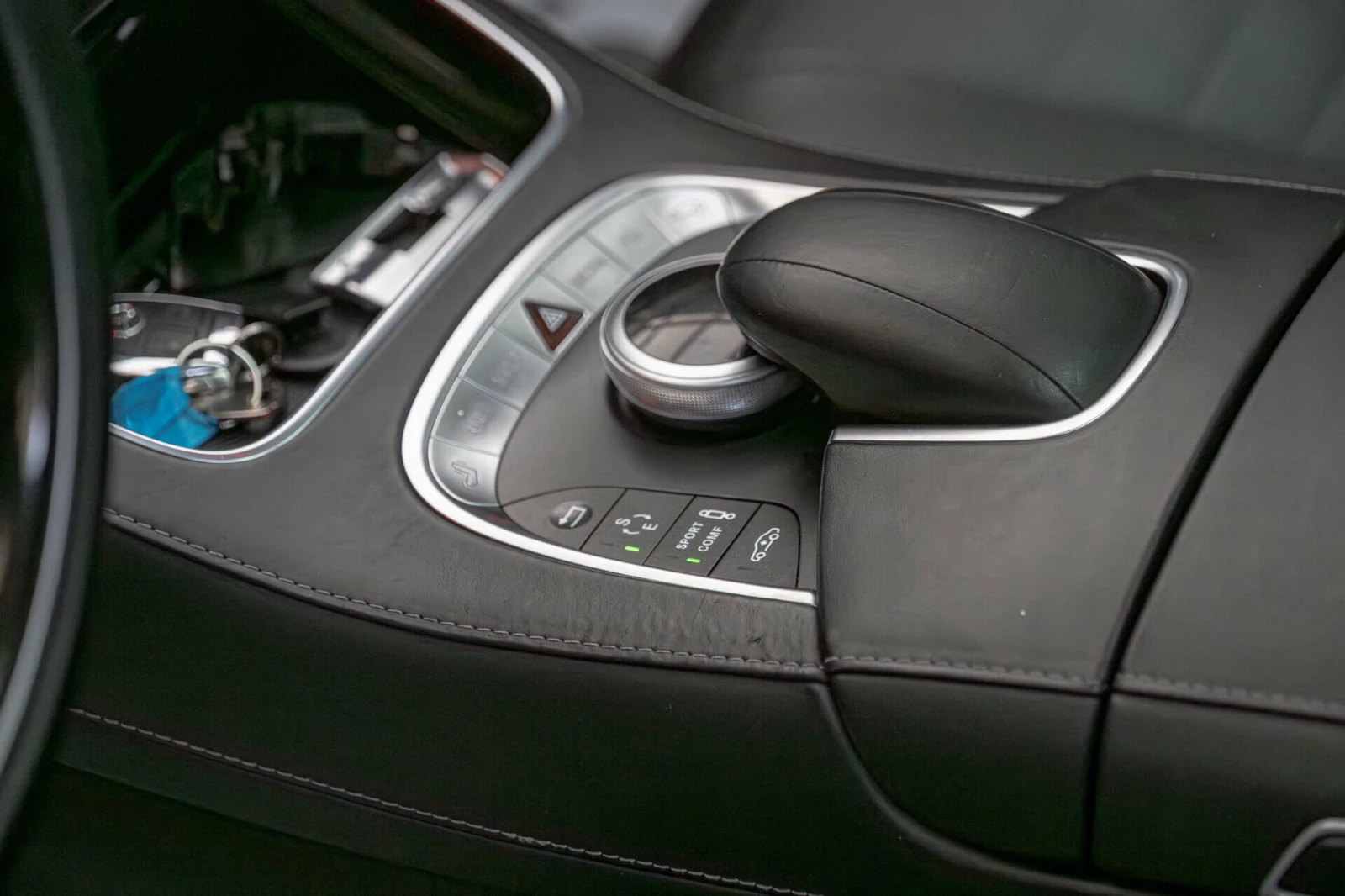 Mercedes-Benz S 350 AMG/4Matic/Ambient/Soft Close/Burmester/Пано/Мемор, снимка 10 - Автомобили и джипове - 53892575