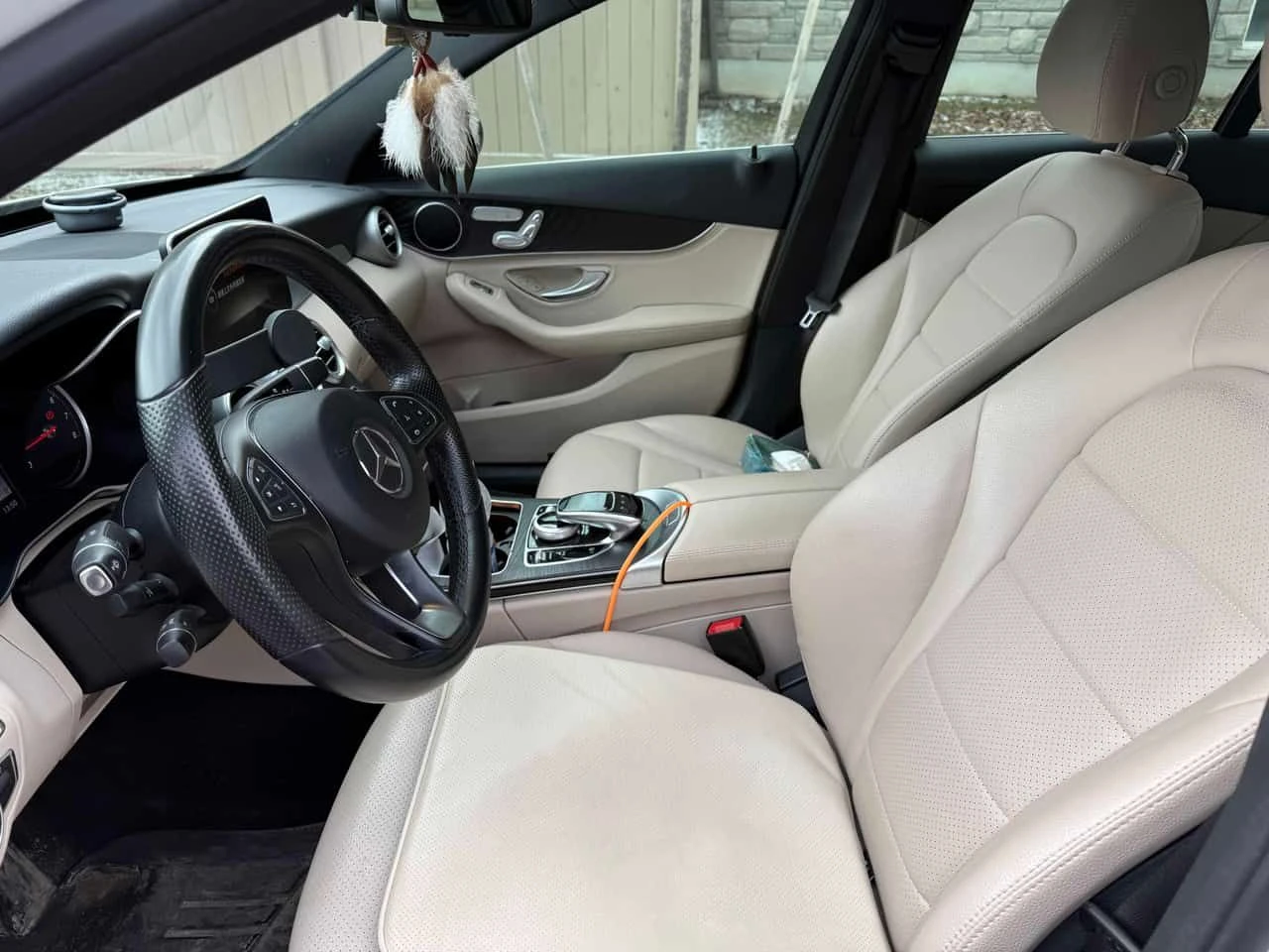 Mercedes-Benz C 300 / CARFAX /CAMERA/ПОДГРЕВИ, снимка 5 - Автомобили и джипове - 53953582