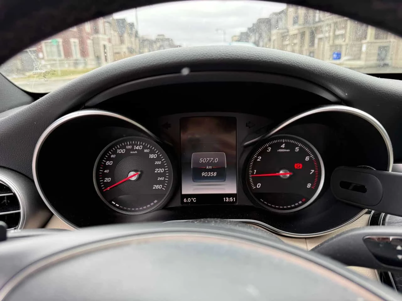 Mercedes-Benz C 300 / CARFAX /CAMERA/ПОДГРЕВИ, снимка 8 - Автомобили и джипове - 53953582