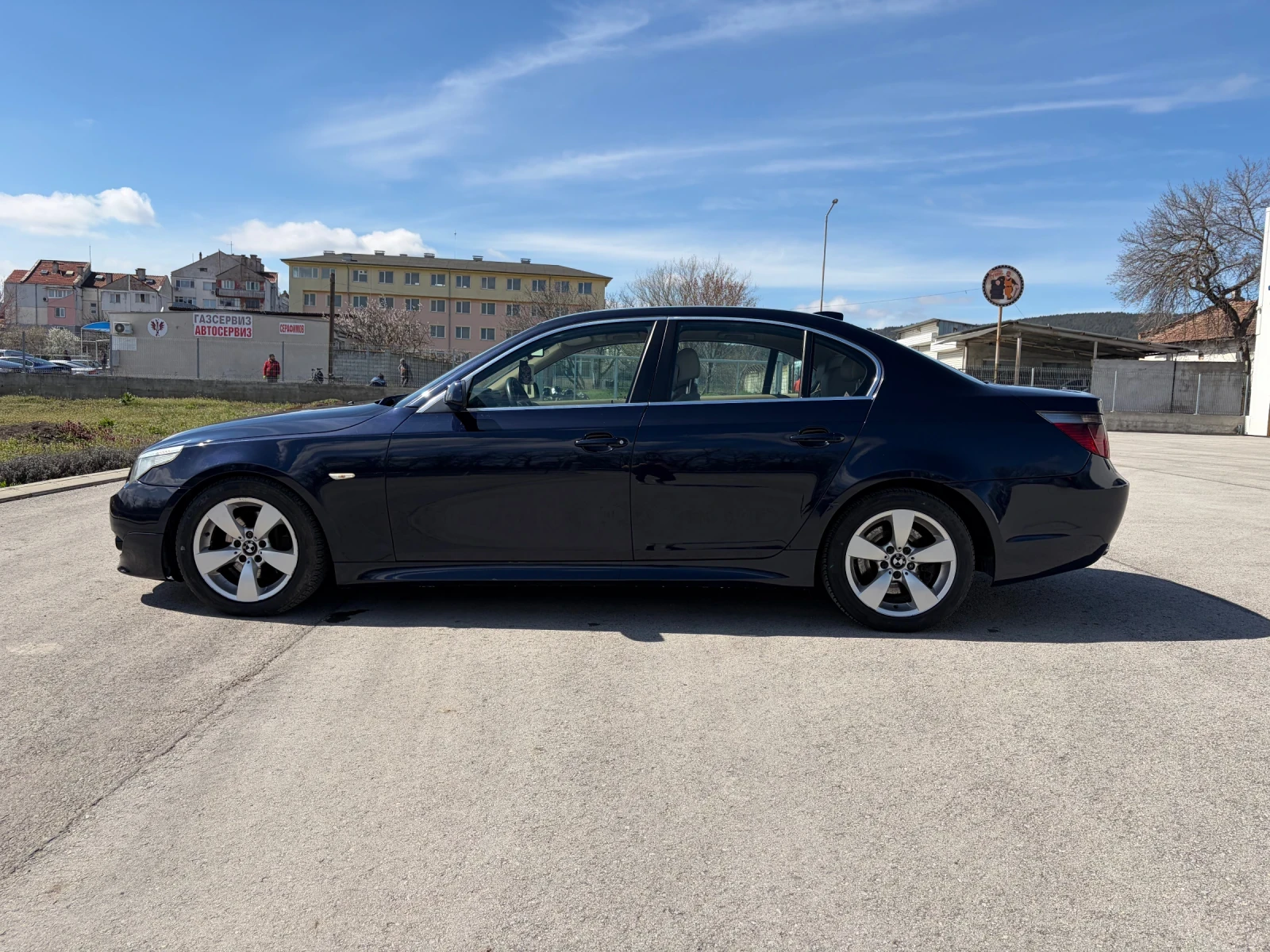 BMW 530 218КС. NAVI / BI-XENON / RECARO, снимка 9 - Автомобили и джипове - 54042518