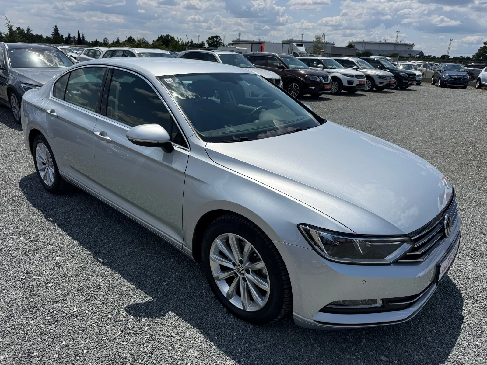 VW Passat (KATO НОВА), снимка 3 - Автомобили и джипове - 54479002