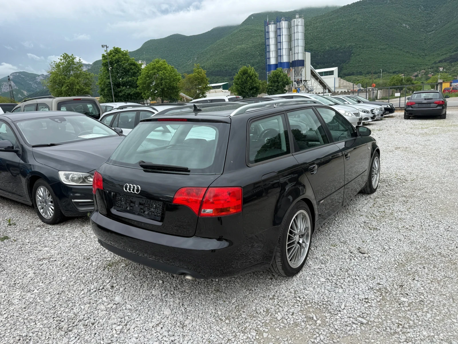 Audi A4 2.0TDI QUATTRO Sline, снимка 6 - Автомобили и джипове - 54544849