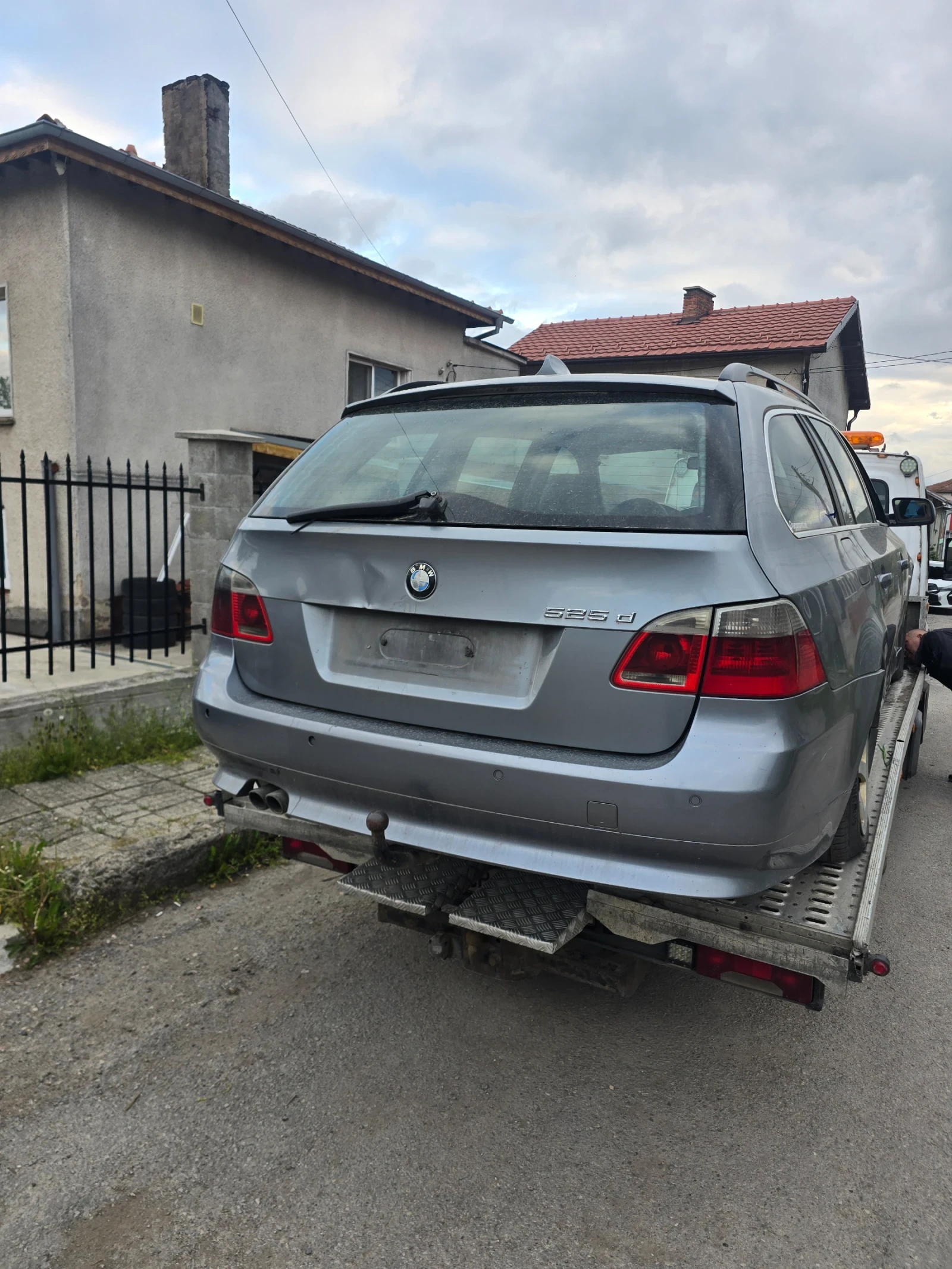 BMW 525 2.5д, снимка 4 - Автомобили и джипове - 54549077