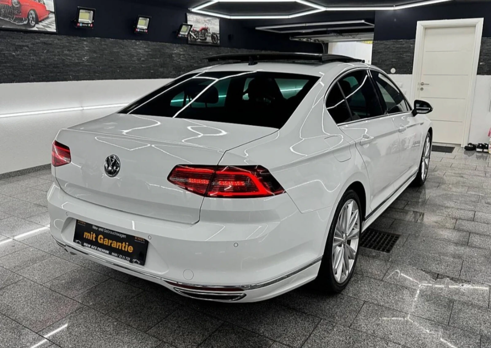 VW Passat VW Passat 2, 0 BI-TDI 4Motion DSG* R-Line* Highlin, снимка 6 - Автомобили и джипове - 54628808