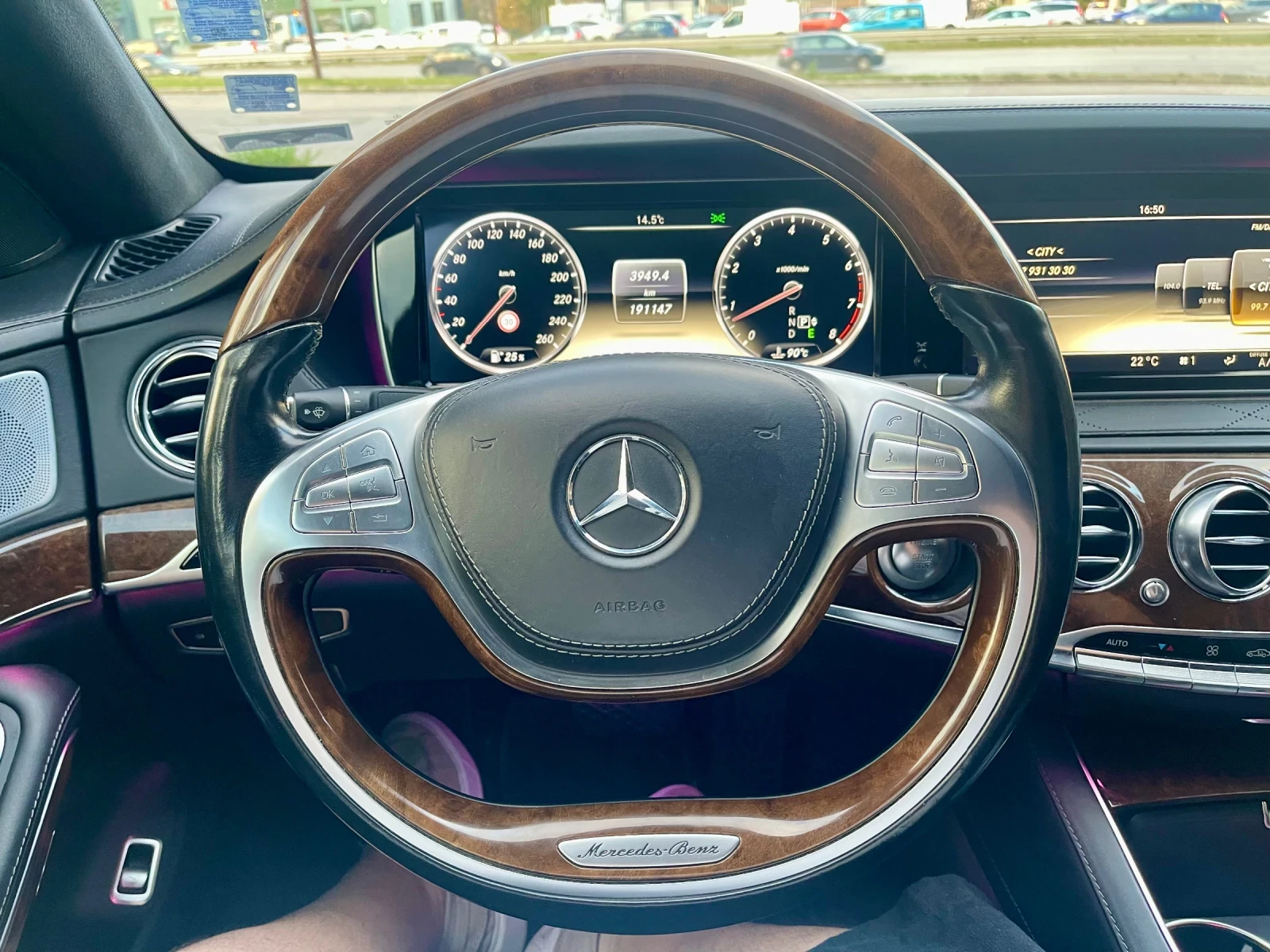 Mercedes-Benz S 500 63AMG/4Matic/Long/Генерация/2-ри собственик/Каско, снимка 16 - Автомобили и джипове - 54699410
