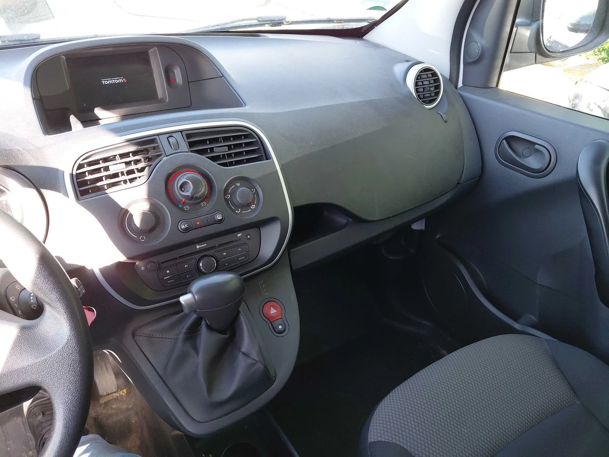Renault Kangoo Maxi-Z.E.33kWh-Очакван внос., снимка 9 - Автомобили и джипове - 54869696