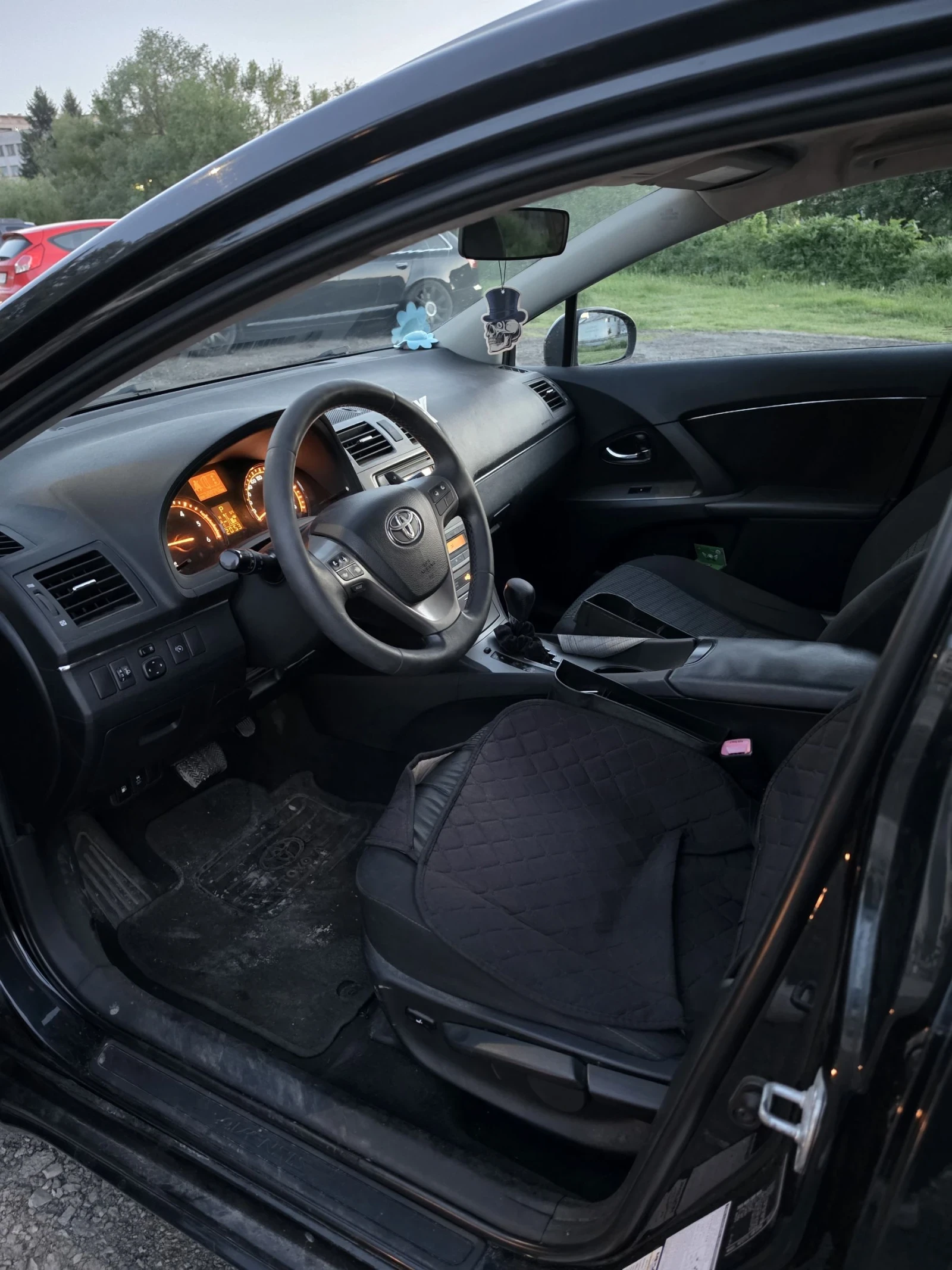 Toyota Avensis T27 2.2 D-CAT 150hp , снимка 7 - Автомобили и джипове - 55148402
