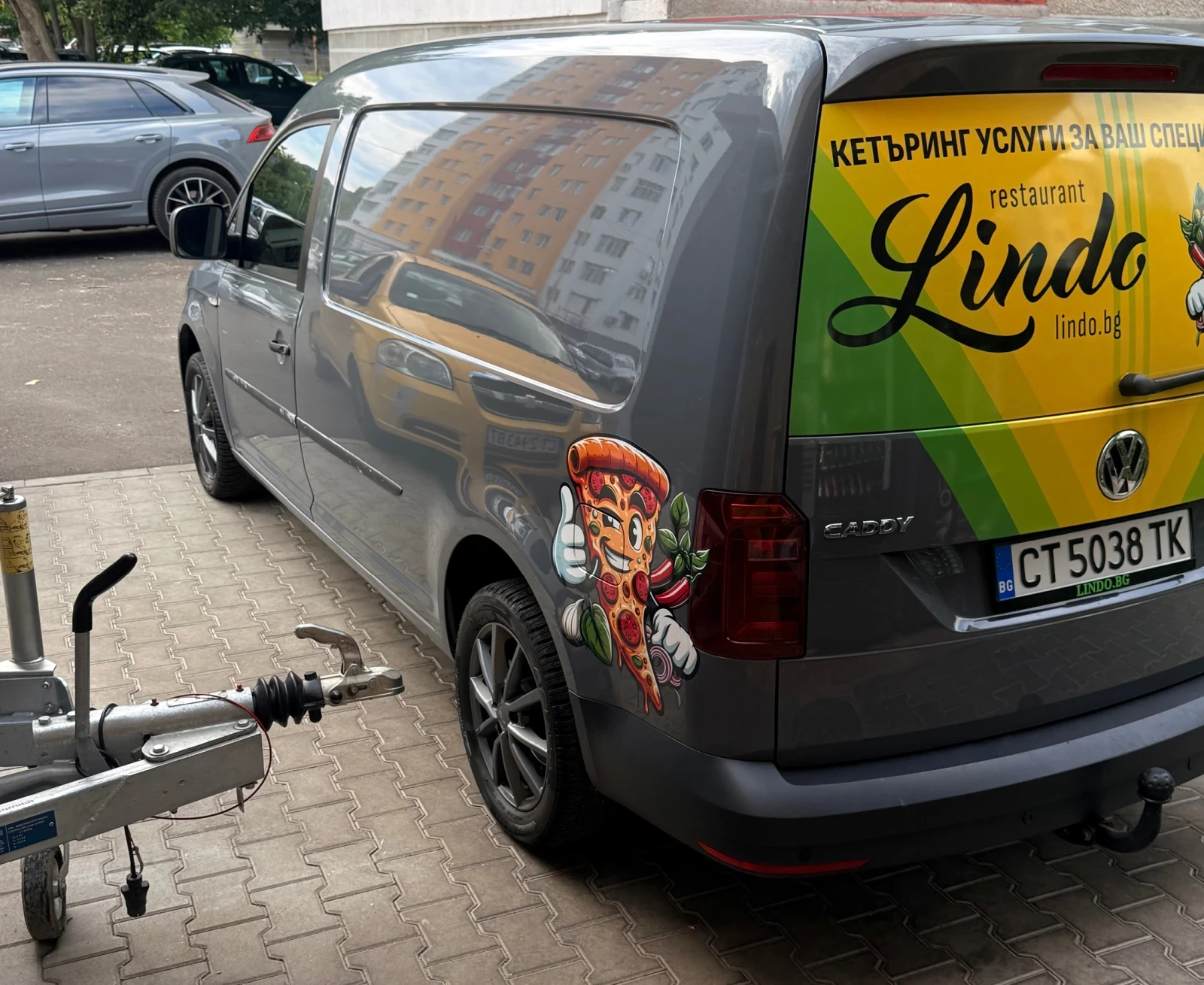 VW Caddy MAXI товарен N1 автомат бензин/газ подгрев навиг., снимка 4 - Автомобили и джипове - 55380027