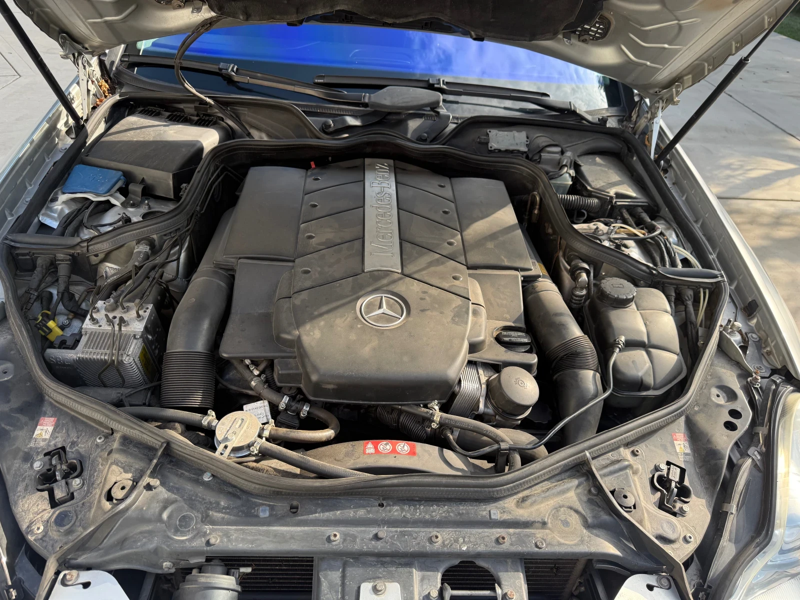 Mercedes-Benz CLS 500 AMG pack* Distronic* ГАЗ* Android navi* , снимка 17 - Автомобили и джипове - 55436175