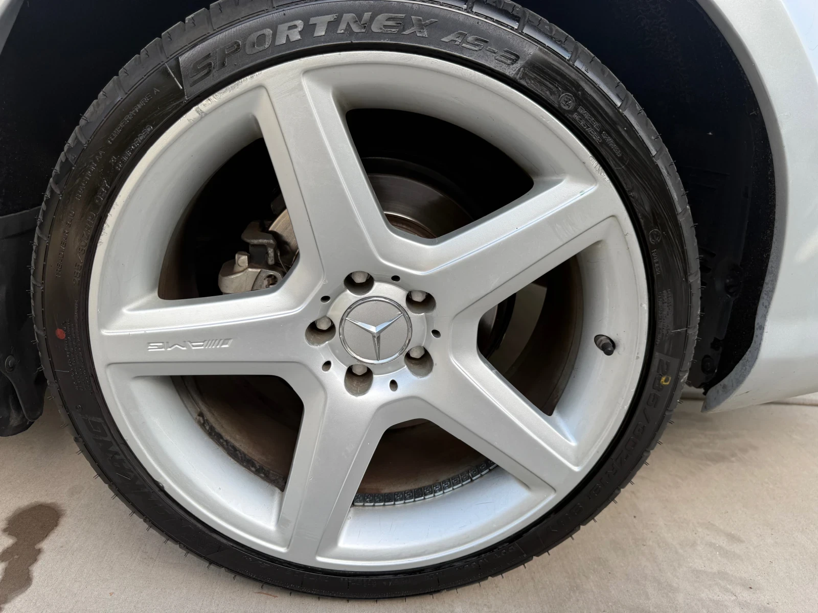 Mercedes-Benz CLS 500 AMG pack* Distronic* ГАЗ* Android navi* , снимка 16 - Автомобили и джипове - 55436175