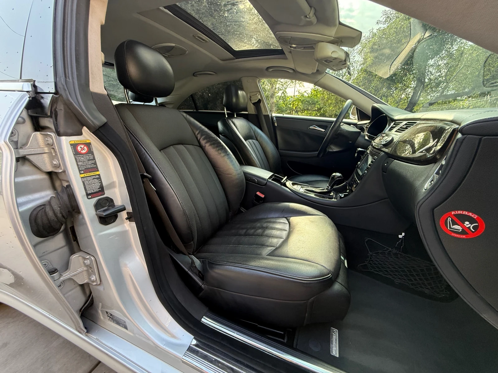 Mercedes-Benz CLS 500 AMG pack* Distronic* ГАЗ* Android navi* , снимка 11 - Автомобили и джипове - 55436175