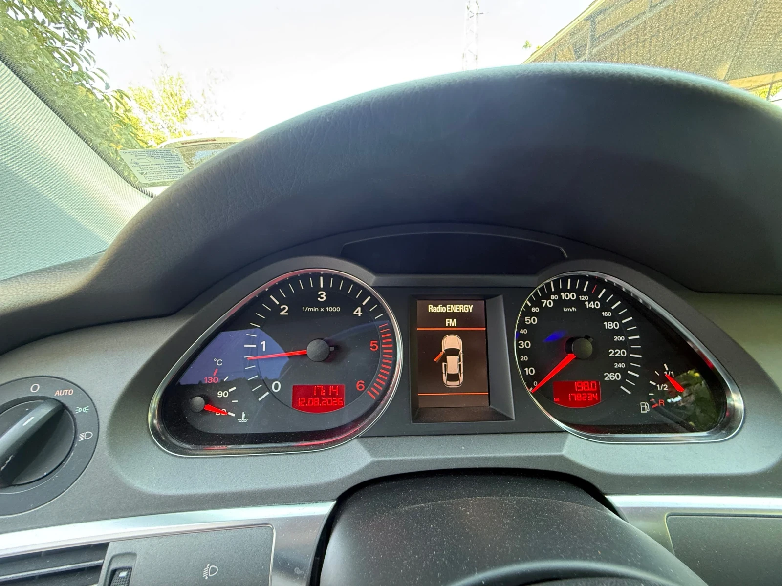 Audi A6, снимка 11 - Автомобили и джипове - 55644994