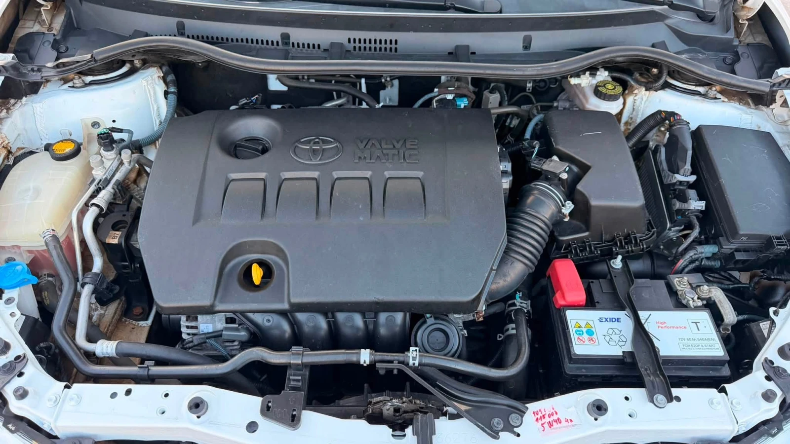 Toyota Auris 1.6 АВТОМАТИК , снимка 11 - Автомобили и джипове - 55694755