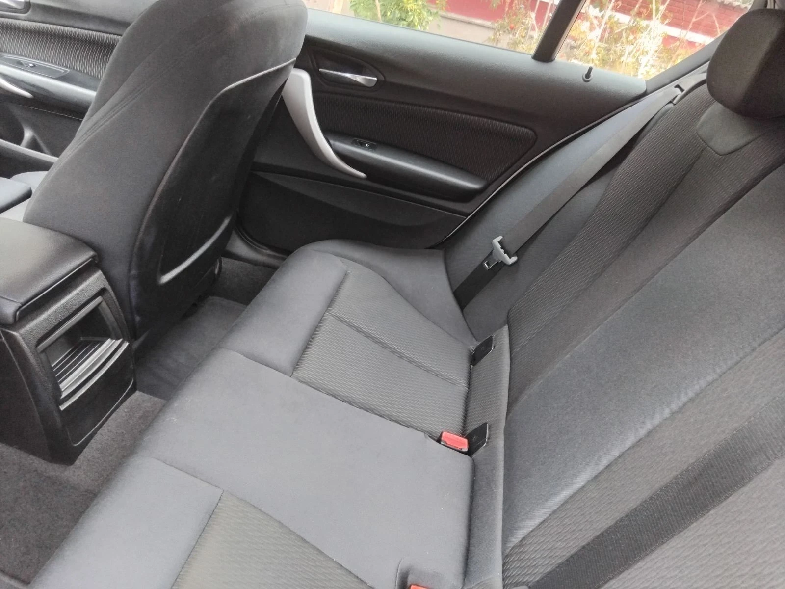 BMW 116, снимка 8 - Автомобили и джипове - 55834907