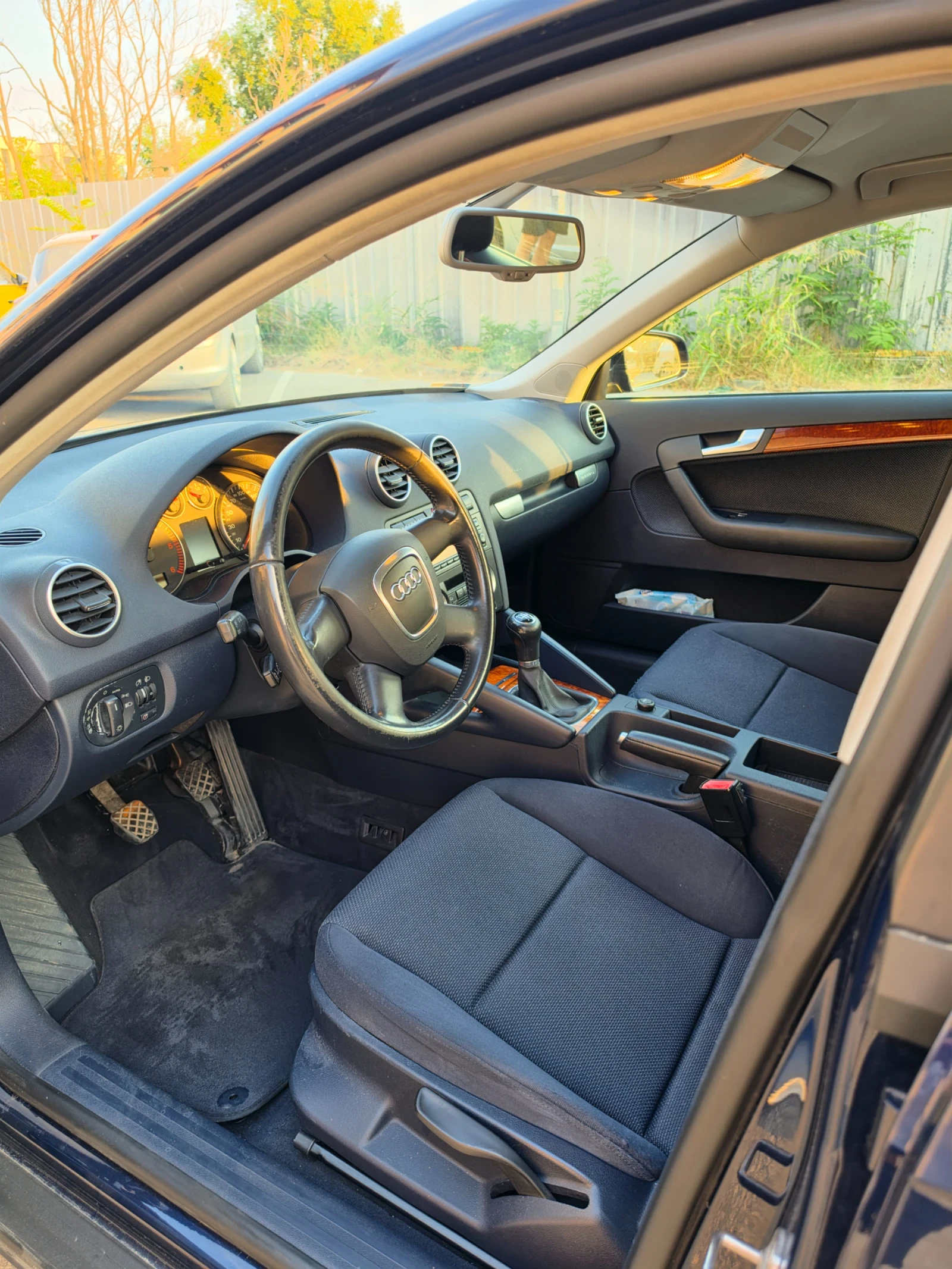 Audi A3 2.0 TDI QUATTRO SPORTBACK, снимка 5 - Автомобили и джипове - 55895930