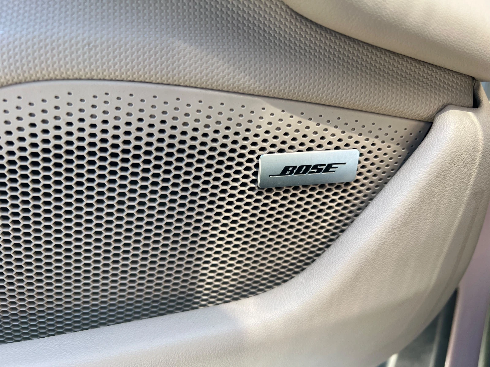 Porsche Taycan 4, CARFAX | Mobile.bg � ����������� 14