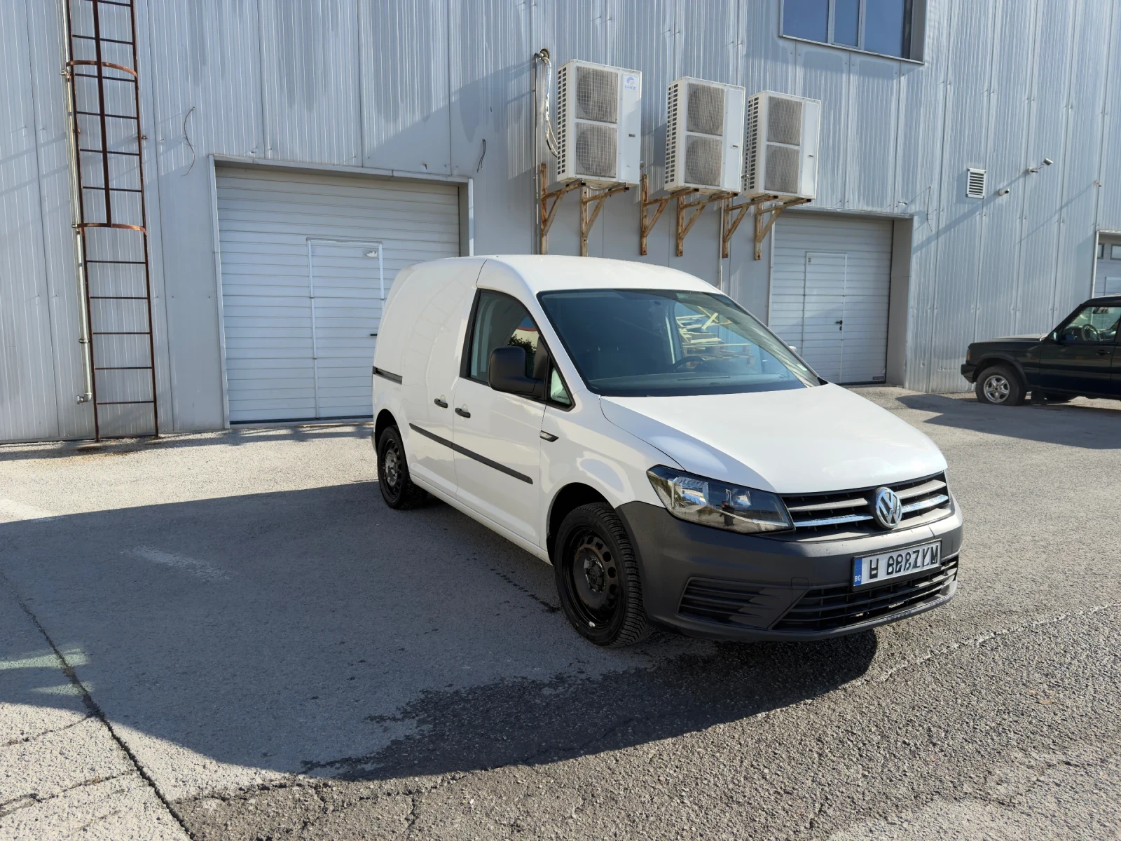 VW Caddy Caddy DSG автоматик, снимка 2 - Автомобили и джипове - 56594377
