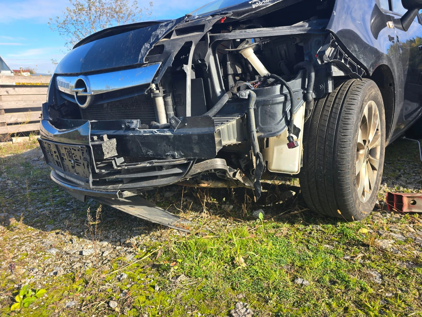 Opel Meriva 1.4i, снимка 5 - Автомобили и джипове - 56702478