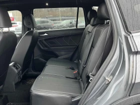 VW Tiguan Comfortline R Line Black Edition| CARFAX | Auto.bg — изображение 11