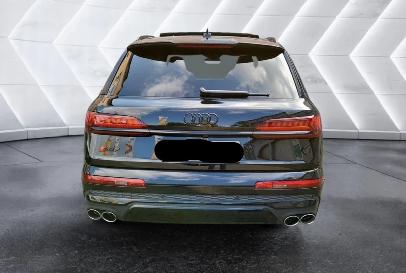 Audi SQ7 MATRIX* B&O* AHK* PANO* HUD* 7-SIT, снимка 3 - Автомобили и джипове - 48239416