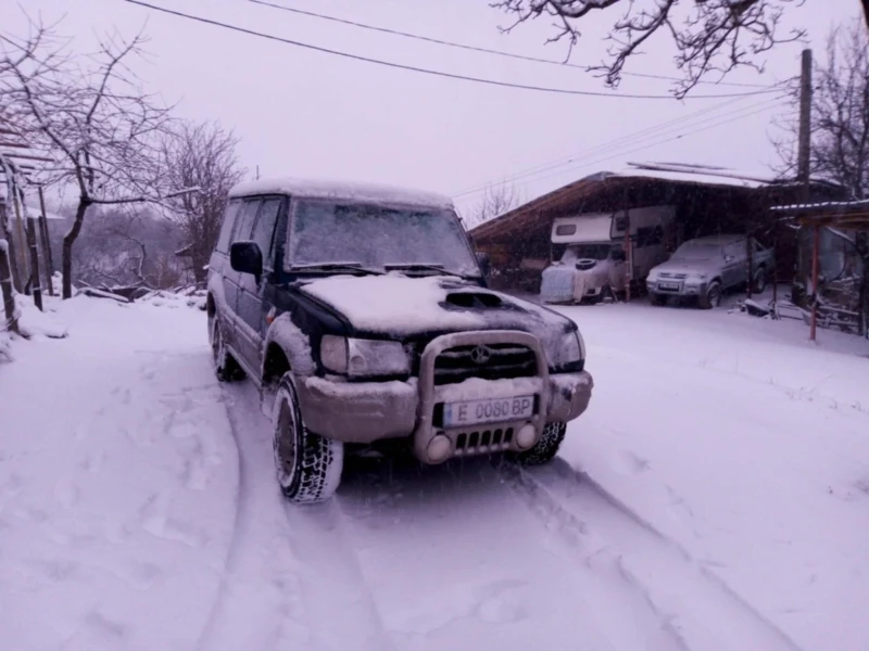 Hyundai Galloper, снимка 4 - Автомобили и джипове - 48476565