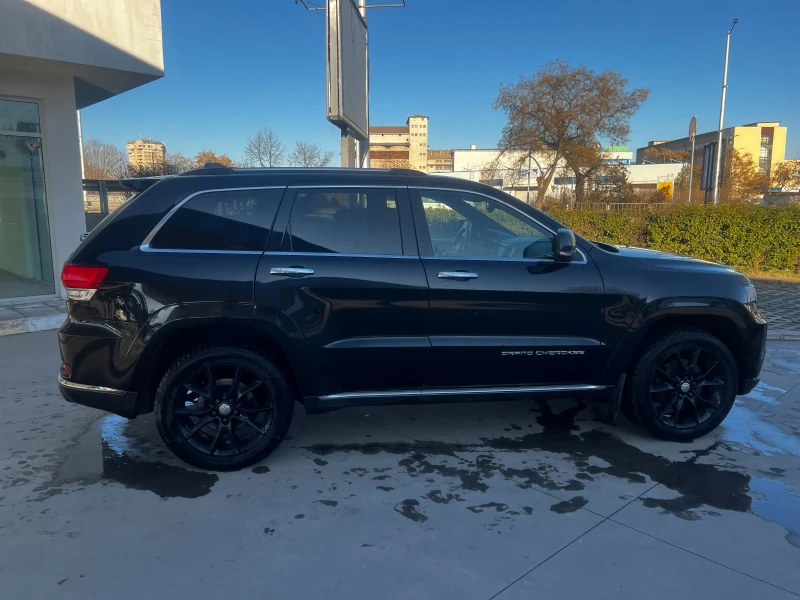 Jeep Grand cherokee 3.0CRD* SUMMIT* HARMAN KARDON, снимка 3 - Автомобили и джипове - 48730096