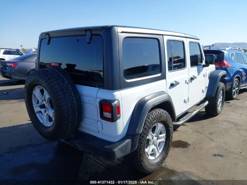 Jeep Wrangler SPORT 4X4* ПЪЛНА СЕРВИЗНА ИСТОРИЯ!* ВИДЕО НА МОТОР, снимка 4 - Автомобили и джипове - 49113731