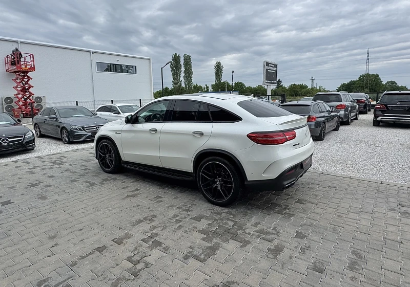Mercedes-Benz GLE 63 AMG 22// Подгрев* Панорама* Harman/Kardon* 360Камера, снимка 6 - Автомобили и джипове - 50300475