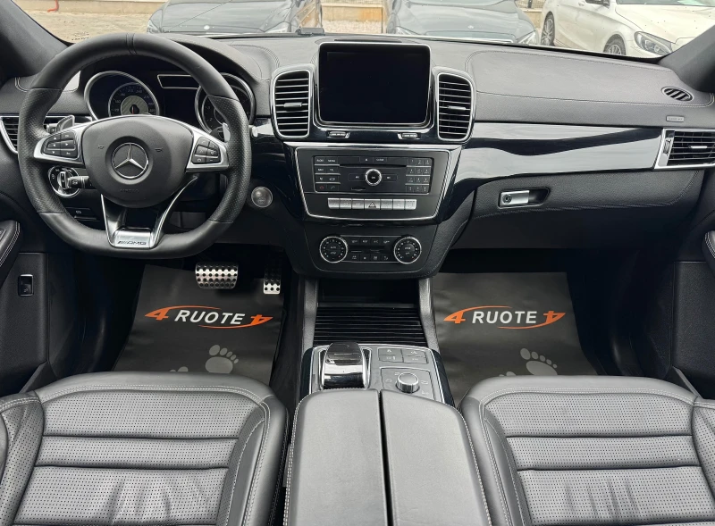 Mercedes-Benz GLE 63 AMG 22// Подгрев* Панорама* Harman/Kardon* 360Камера, снимка 9 - Автомобили и джипове - 50300475