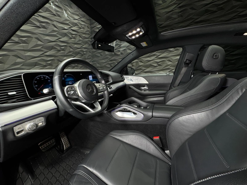 Mercedes-Benz GLE 350 d 4Matic Coupe AMG Pano* Camera* Подгрев, снимка 7 - Автомобили и джипове - 51072205