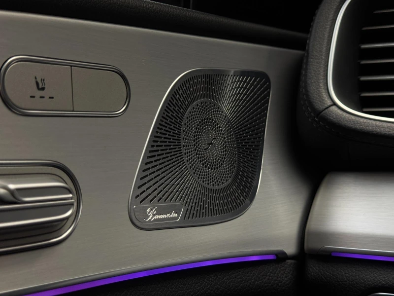 Mercedes-Benz GLE 350 d 4Matic Coupe AMG Pano* Camera* Подгрев, снимка 15 - Автомобили и джипове - 51072205